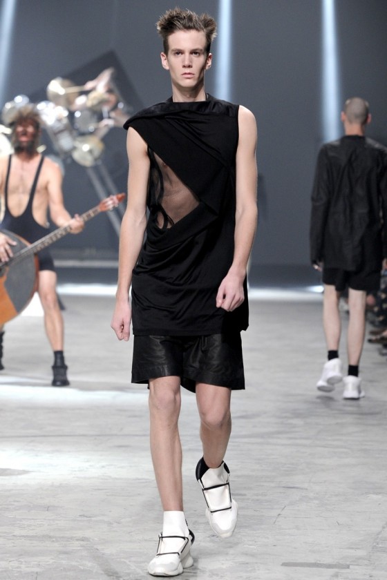 rick-owens-spring-summer-2014-collection-0006