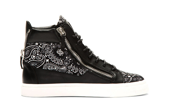 giuseppe-zanotti-black-paisley-high-top-sneakers-01
