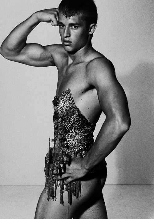 burlesque ambition