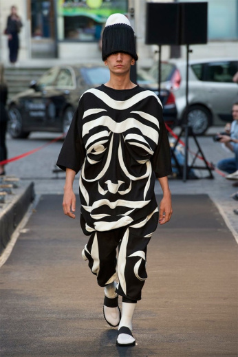 henrik-vibskov-2015-spring-summer-paris-fashion-week27
