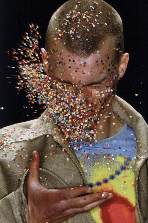 GLITTER
