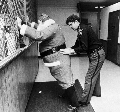 Santa Claus Gets Arrested In Akron