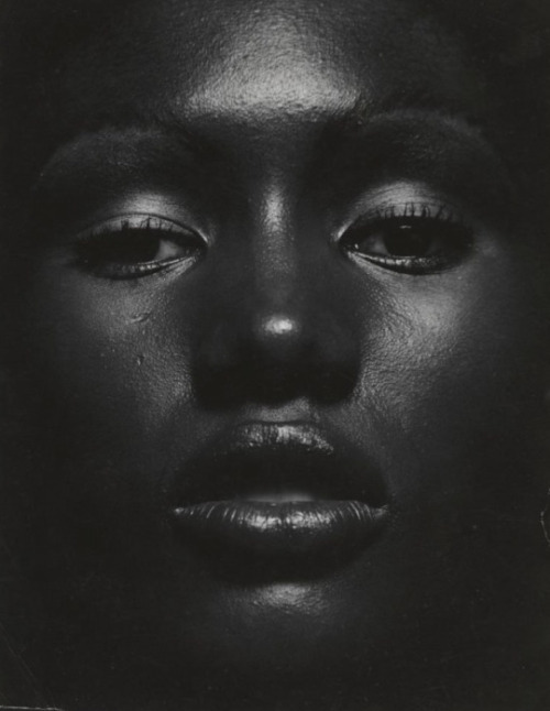Zeitgeistworld » face