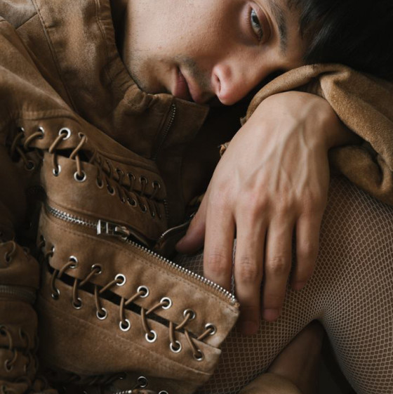 arca shayne oliver wench