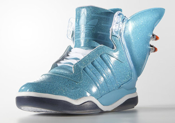 jeremy-scott-adidas-shark-2