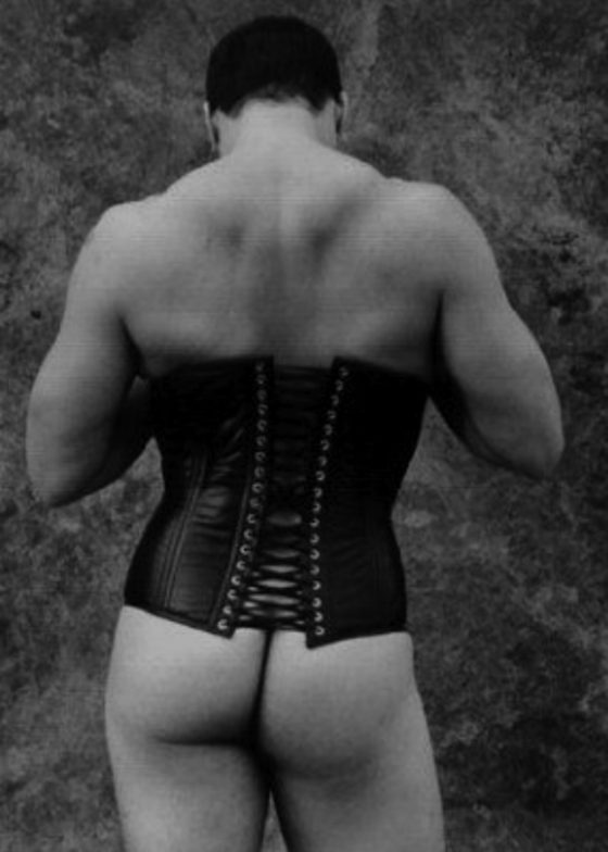 gay-corset